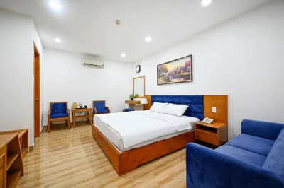 Deluxe-Doppelzimmer mit Badewanne — Vivian Airport Hotel Saigon
